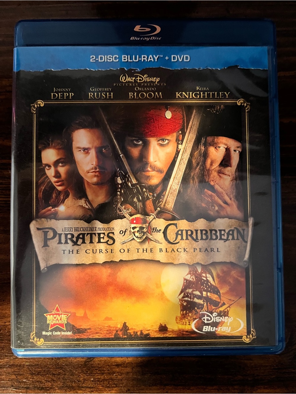 † Pirates of the Caribbean: Curse of the Black Pearl Blu-ray/DVD